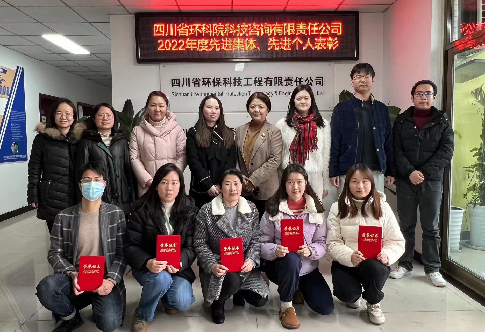 d9efa18f0e9ca446216c2ed5e6e7cac d9efa18f0e9ca446216c2ed5e6e7cac